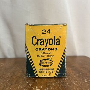 Vintage Crayola Crayons 24 No. 24‎ - Binney & Smith Co Arts Brilliant Colors
